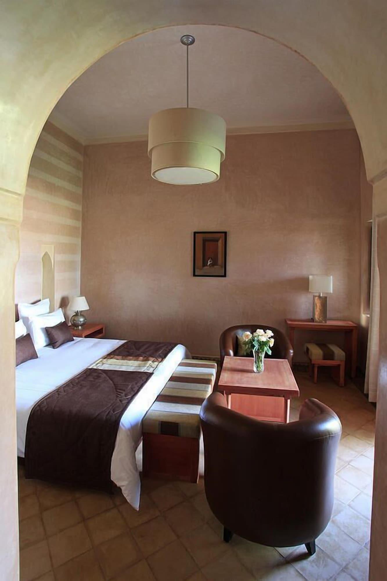 Dar Layyina Hotel Chwiter Buitenkant foto